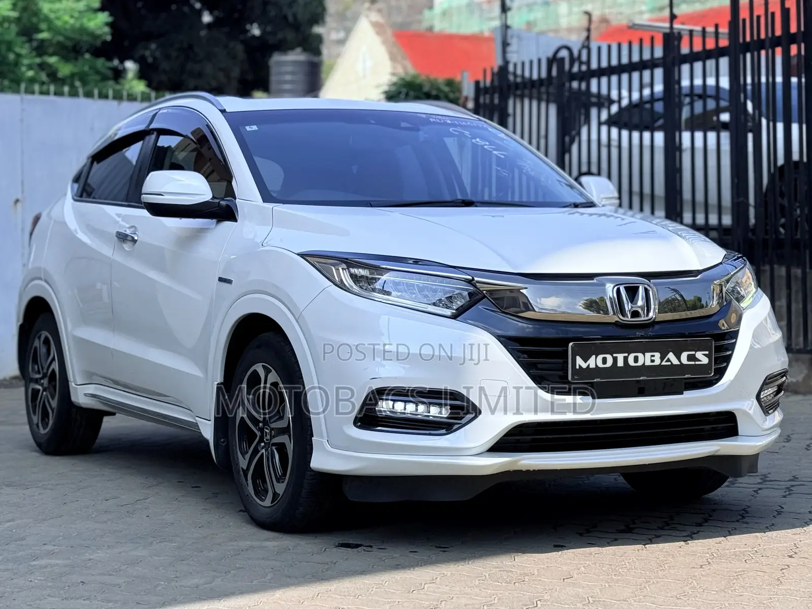 Honda Vezel 1.5 Hybrid 2WD 2020 Pearl