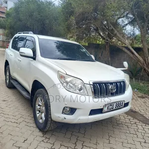 Toyota Land Cruiser Prado 2012 White