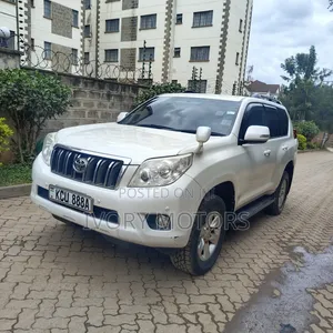 Toyota Land Cruiser Prado 2012 White
