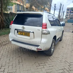 Toyota Land Cruiser Prado 2012 White