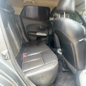 Nissan Juke 2012 Blue