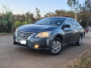 Nissan Bluebird 2013 Blue