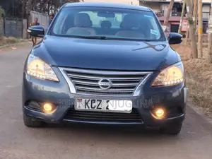 Nissan Bluebird 2013 Blue