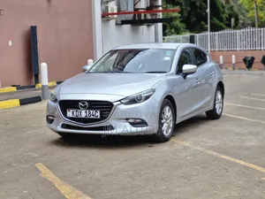 Mazda Axela 2018 Silver