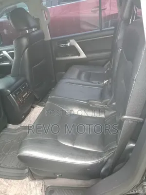 Toyota Land Cruiser 4.6 V8 ZX 2012 Black