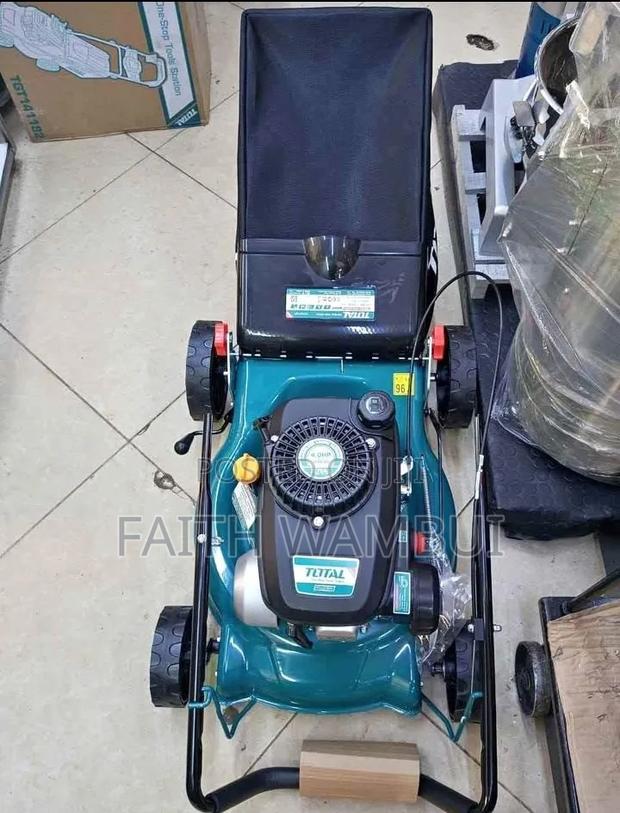 Total Gasoline Lawn Mower Machine 4hp - main view