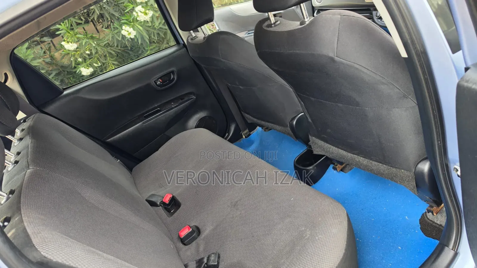 Toyota Vitz 2013 Blue