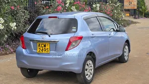 Toyota Vitz 2013 Blue