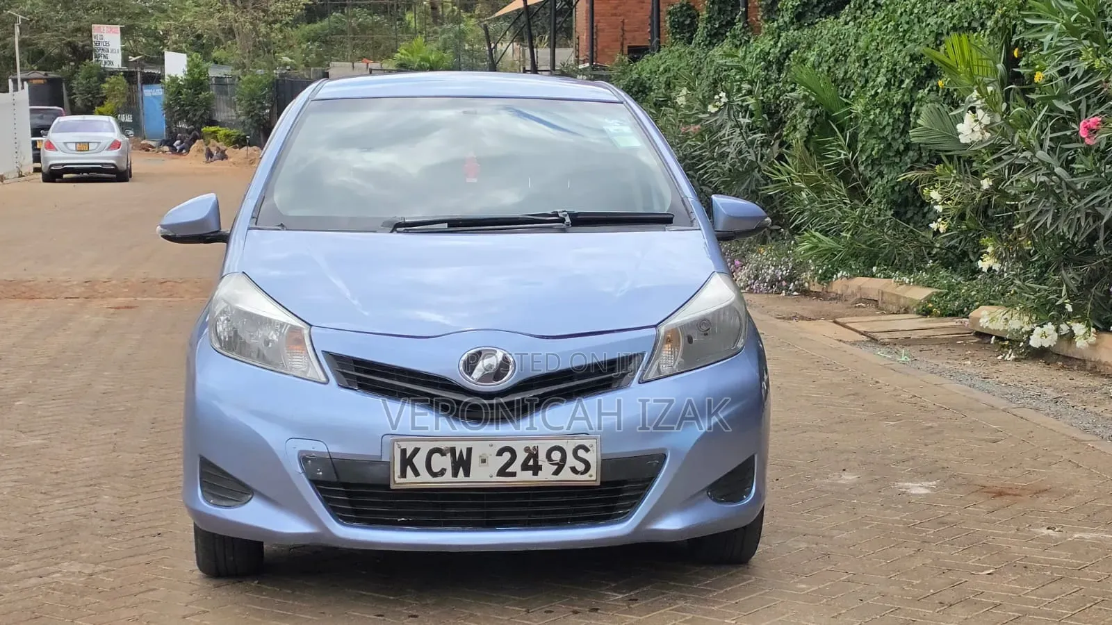 Toyota Vitz 2013 Blue
