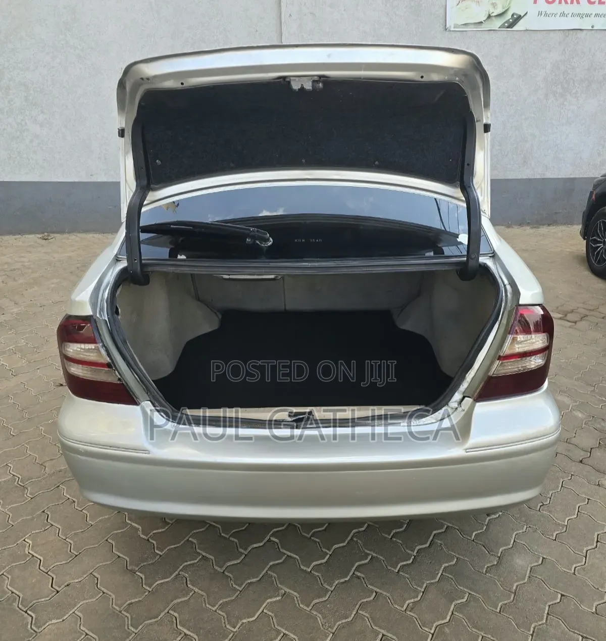 Toyota Premio 2005 Gold
