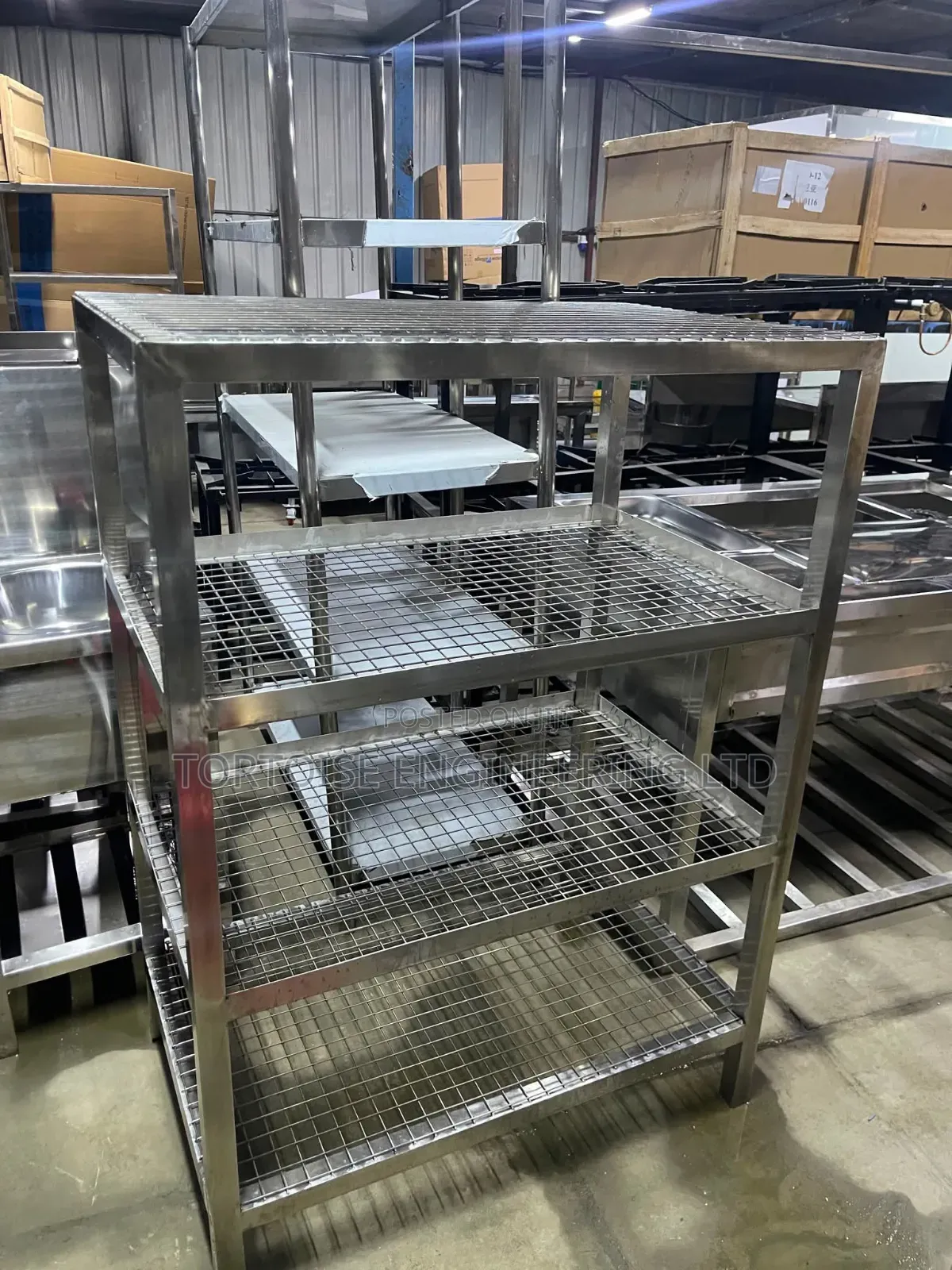 Stainless Steel Bread Cooling Rack With 4 Portions