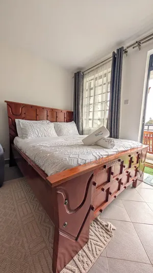 Studio Airbnb Available in Muthiga