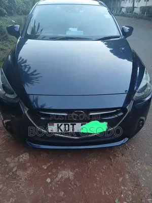 Mazda Demio 2018 Blue