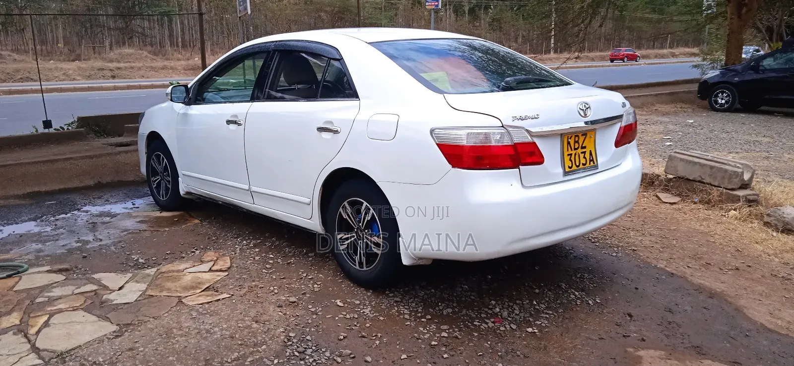 Toyota Premio 2016 White