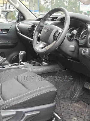 Toyota Hilux 2022
