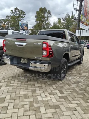 Toyota Hilux 2022