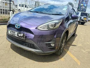 Toyota Aqua 2017 Purple
