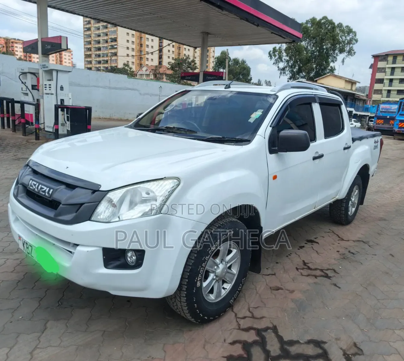 Isuzu D-MAX 2013 White
