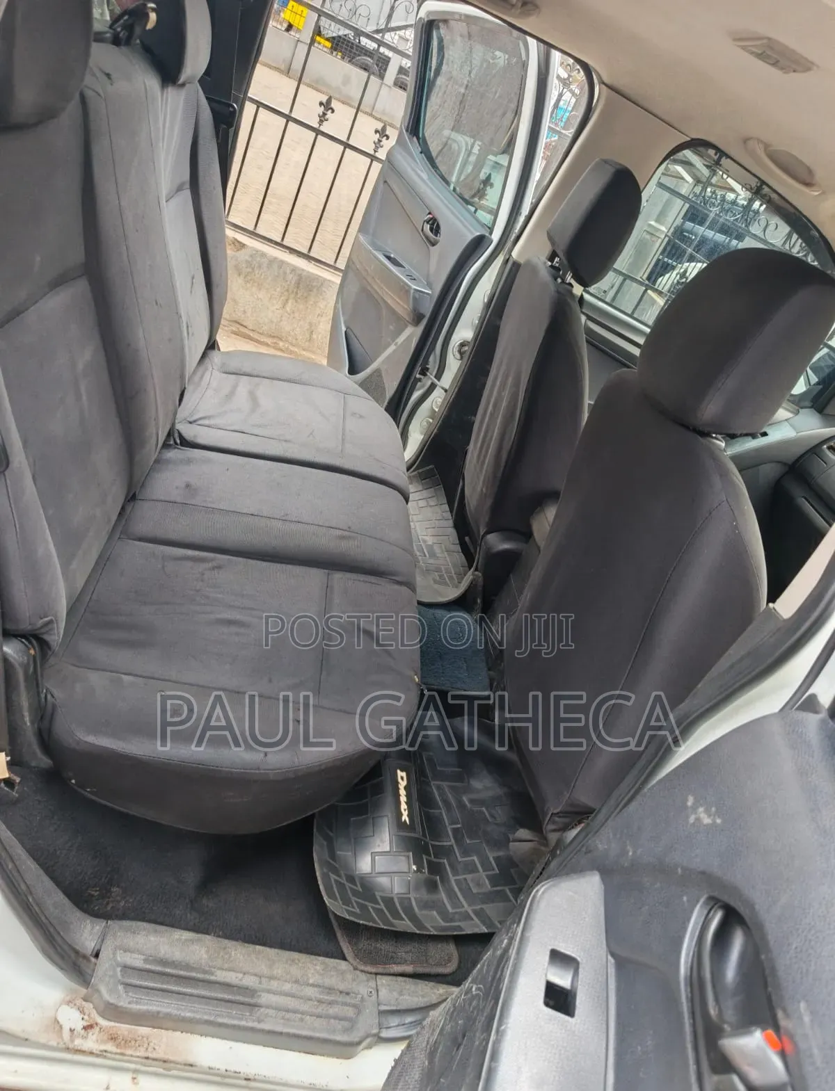 Isuzu D-MAX 2013 White