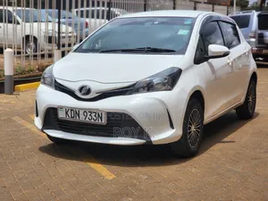Toyota Vitz 1.3 FWD 3dr 2016 White