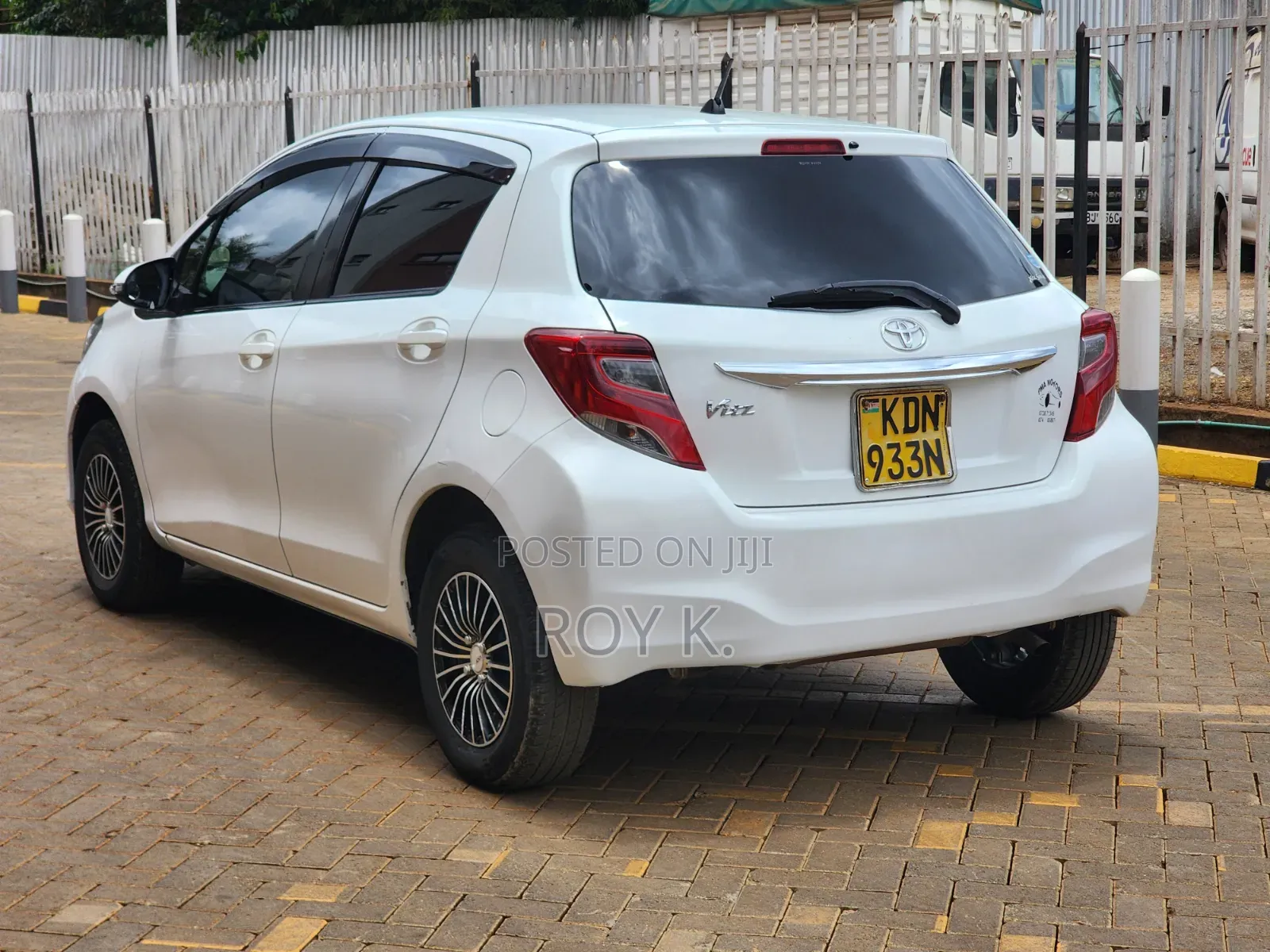 Toyota Vitz 1.3 FWD 3dr 2016 White