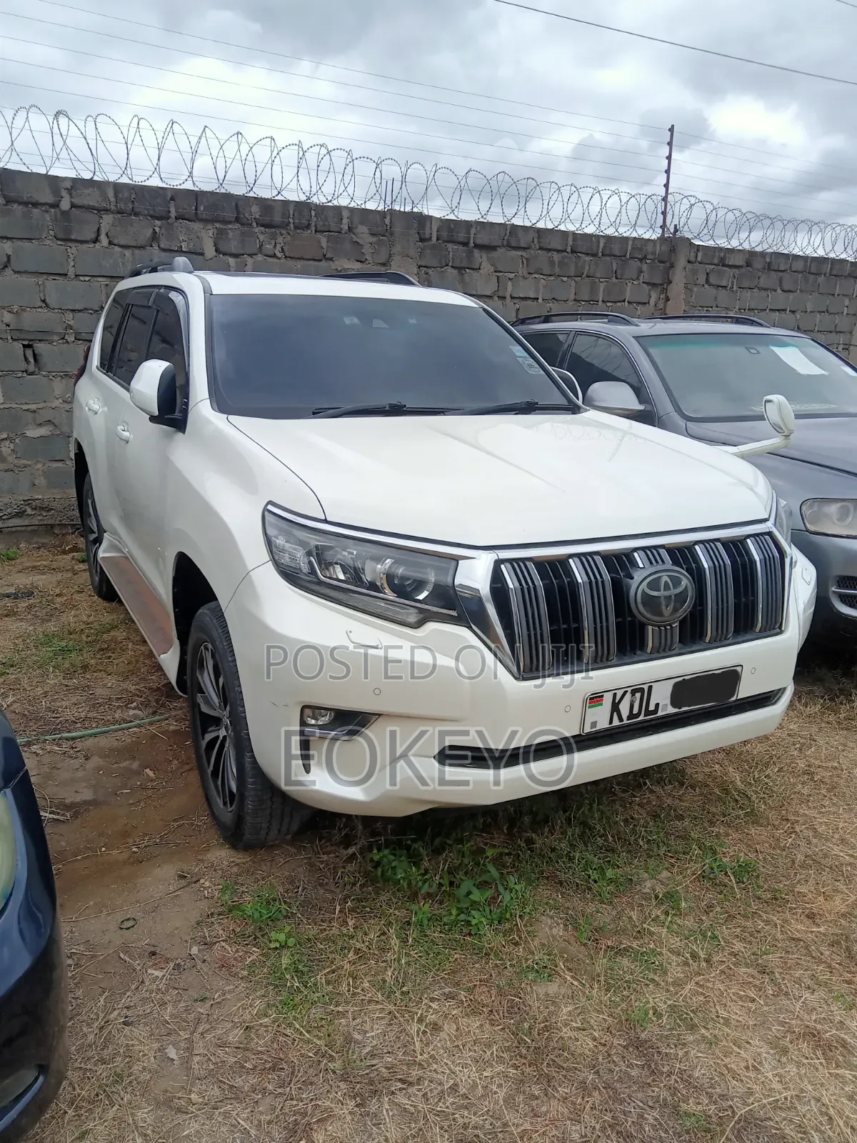 Toyota Land Cruiser Prado 2.7 2018 Pearl