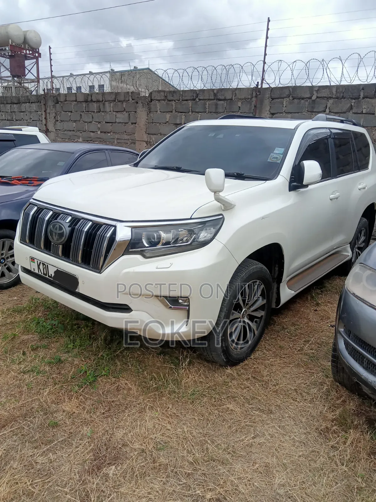 Toyota Land Cruiser Prado 2.7 2018 Pearl