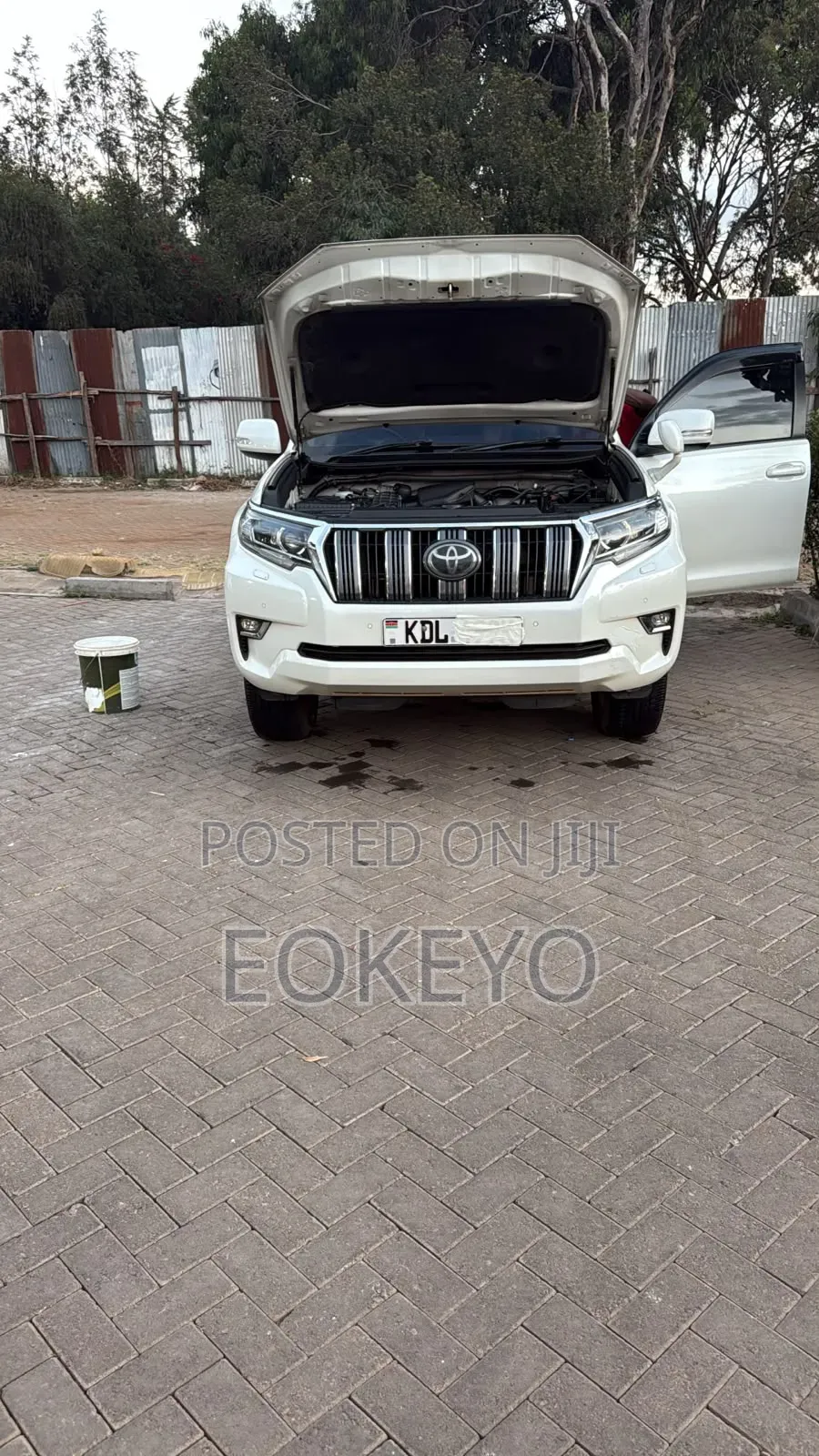 Toyota Land Cruiser Prado 2.7 2018 Pearl
