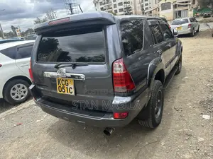 Toyota Hilux Surf 2.7 SSR 2009 Gray