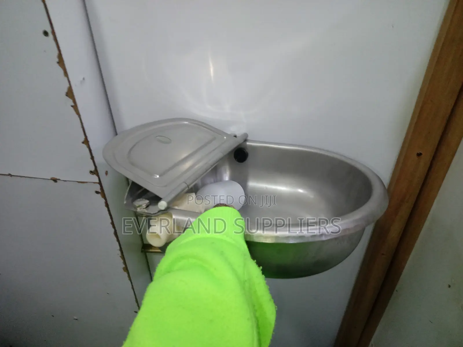 Premium Stainless Drinker for Cows
