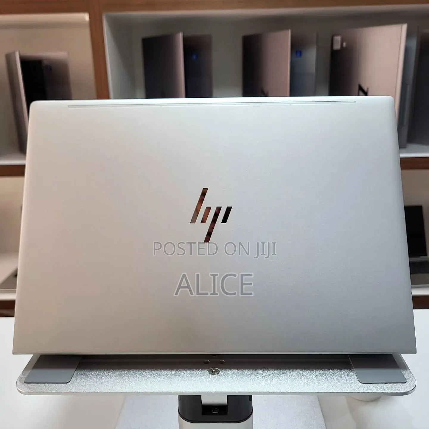 New Laptop HP EliteBook 630 G10 8GB Intel Core i7 SSD 256GB