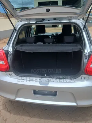 Suzuki Swift 2019 Silver