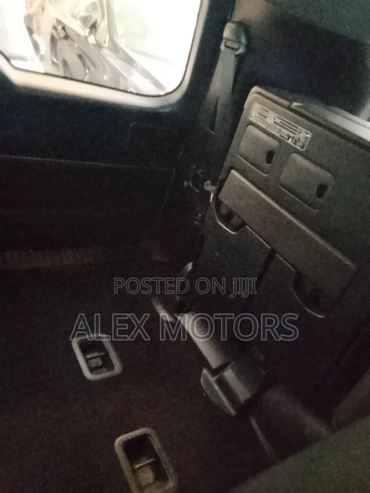 Toyota Land Cruiser 2019 White