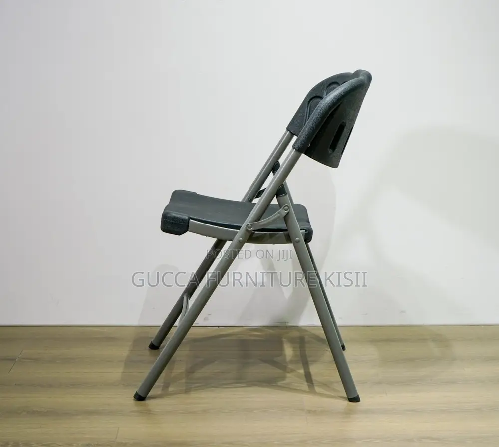 Foldable Heavy Duty Plastic Chair
