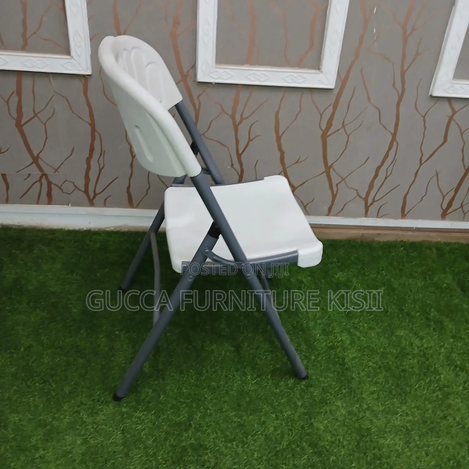Foldable Heavy Duty Plastic Chair
