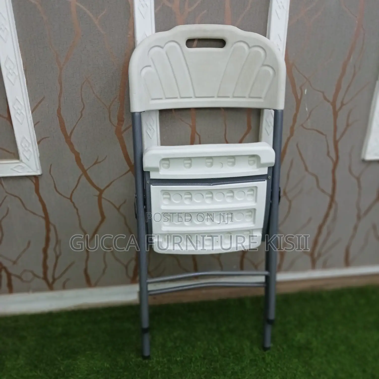 Foldable Heavy Duty Plastic Chair