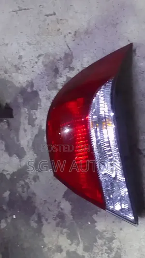 Mitsubishi Lancer Cedia Taillight