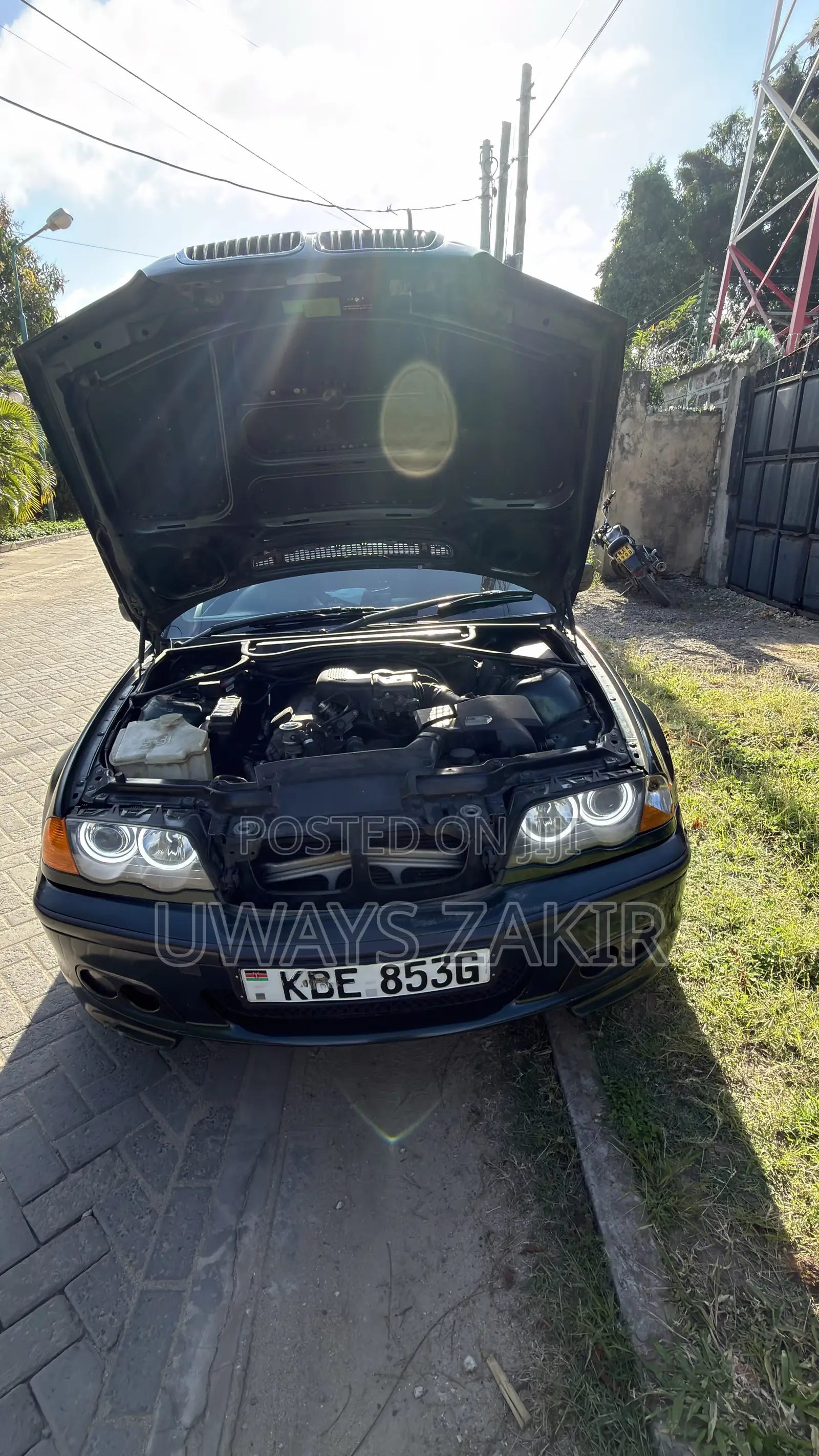 BMW 318i 2002 Green