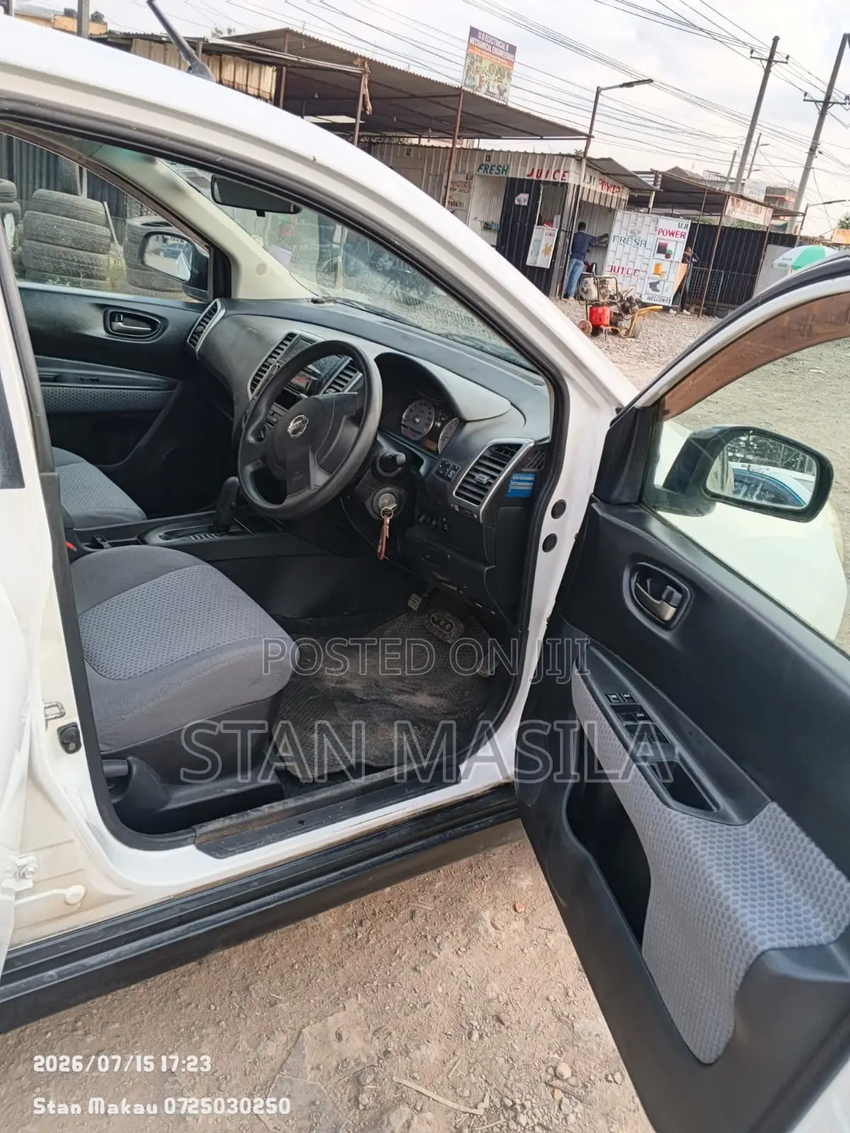Nissan Wingroad 2013 White
