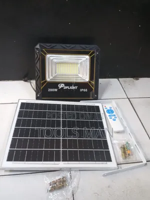 Solar Floodlight Pdplight 200w Ip66.