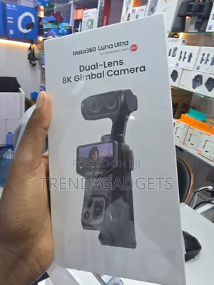 Insta360 Luna Ultra Dual Lens Pocket Gimbal Camera AI Tracking