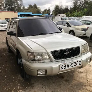 Subaru Forester Automatic 2000 Gray