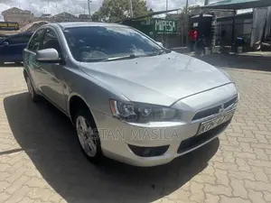 Mitsubishi Galant 2009 Silver