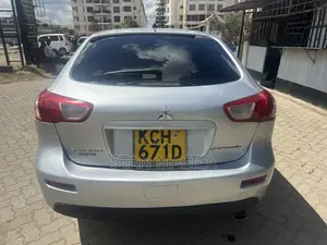 Mitsubishi Galant 2009 Silver
