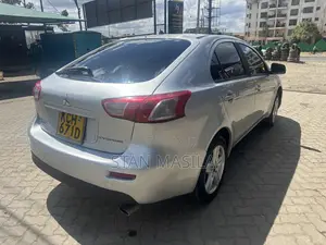 Mitsubishi Galant 2009 Silver