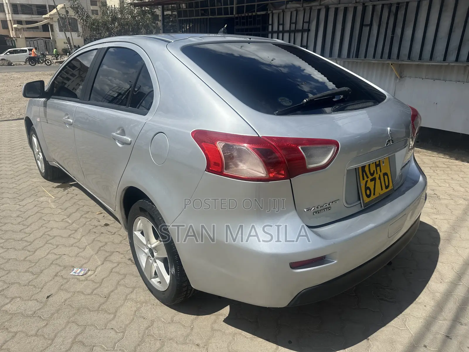 Mitsubishi Galant 2009 Silver