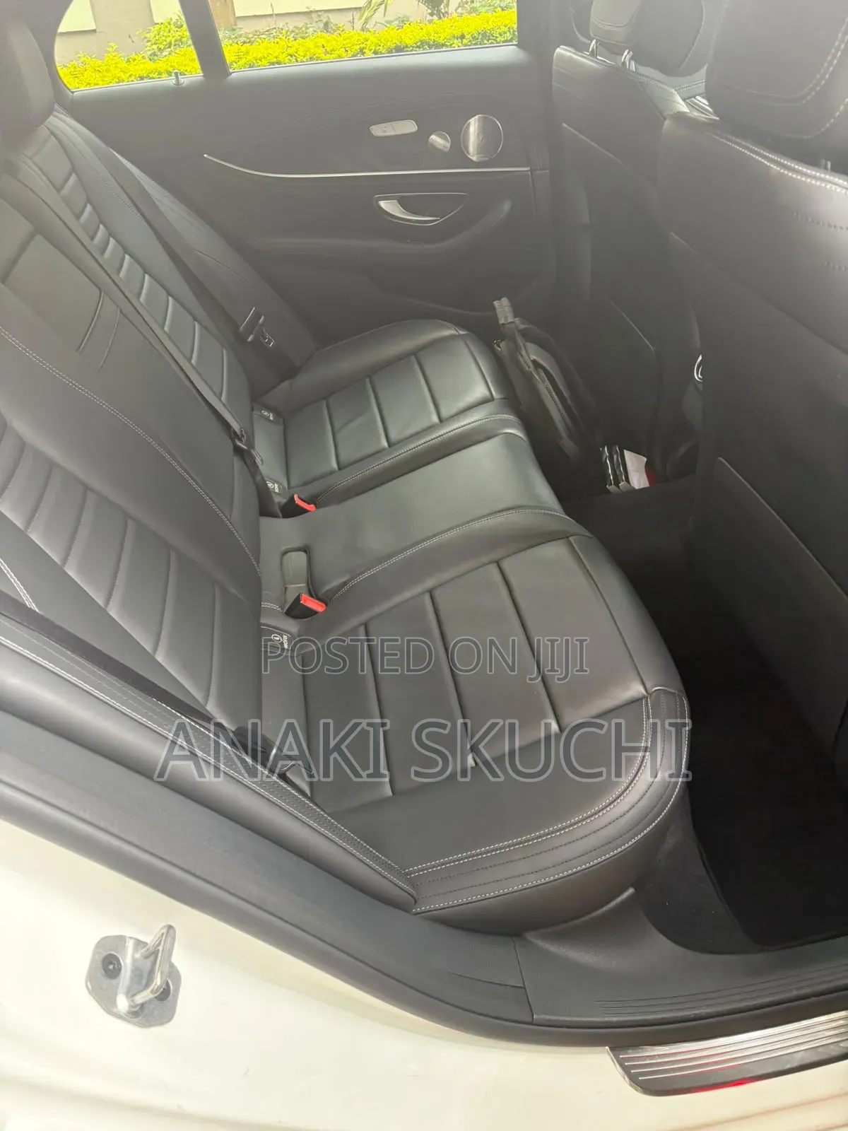 Mercedes-Benz E300 2019 White