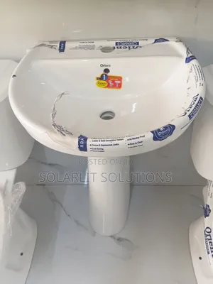 Orient Ceramics Premium White Ceramic Wash Basin With Pedestal
