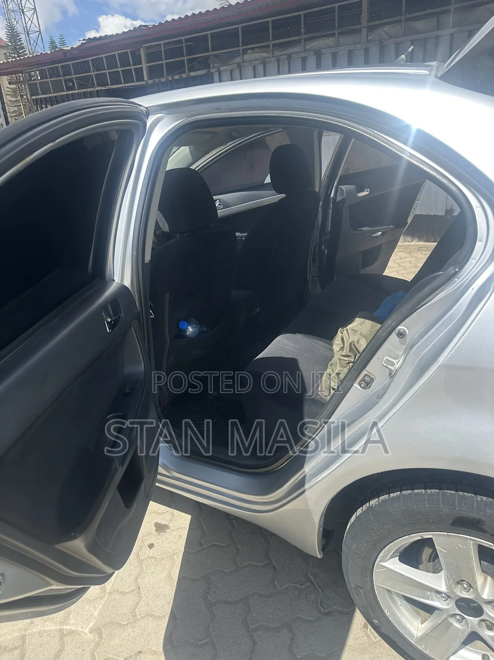 Mitsubishi Galant 2009 Silver