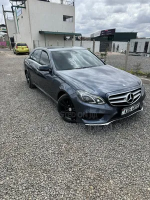 Mercedes-Benz E250 SV Premium 2014 Blue